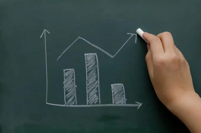 Kapitalizacja odsetek: jak może zwiększyć Twoje oszczędności? Kapitalizacja odsetek: jak może zwiększyć Twoje oszczędności?