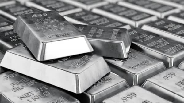 Jak kupić srebro na giełdzie i unikać najczęstszych błędów